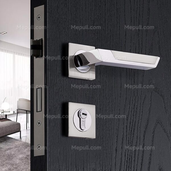 Locking Door Handles Screwfix Z54-606 - Image 2